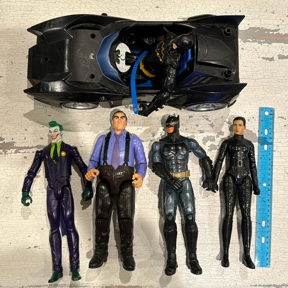 BatMan collection - includes Batmobile , cat woman, penguin, joker, 2 Batman’s